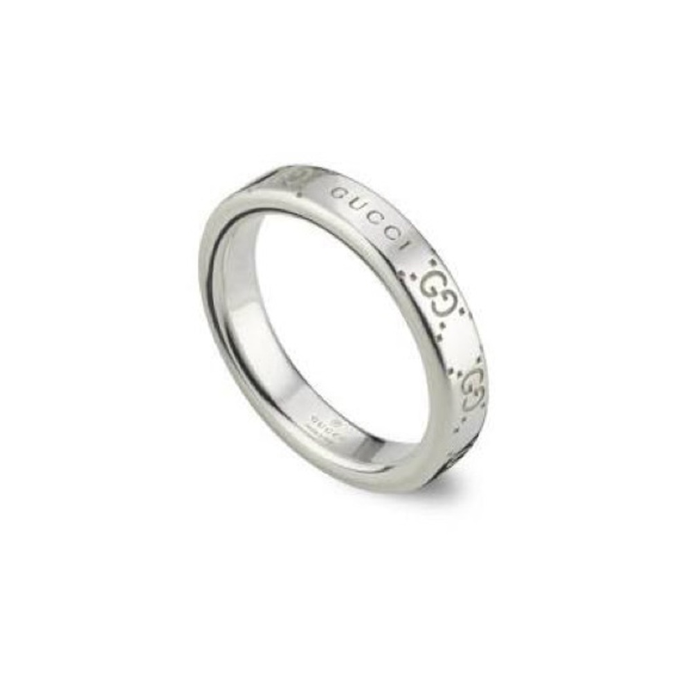Gucci GG Signature silver Ring
